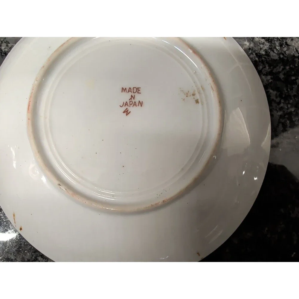 Vintage Japanese hand-painted geisha girl Rose medallion teacup and saucer